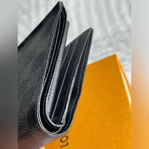 Louis Vuitton bifold wallet black graphite (mens) - Picture 7 of 9